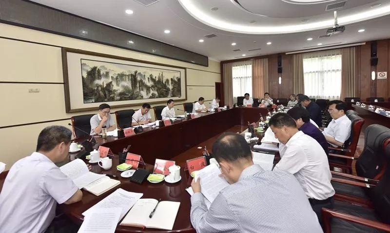 深化监察体制改革，强化法治建设，反腐败斗争迈向新胜利